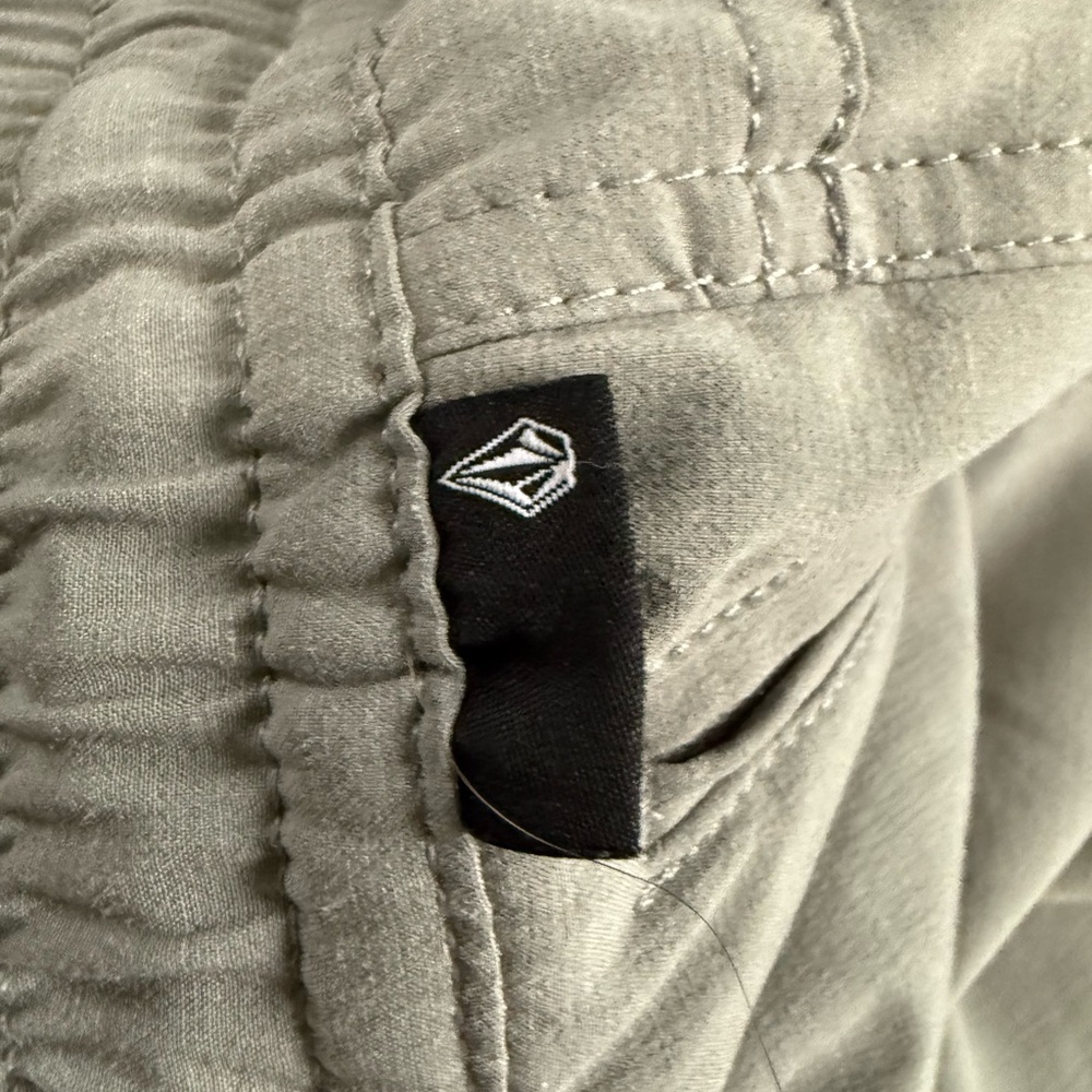 Volcom Light Gray V.Co-Tech Shorts - Picture 7 of 12